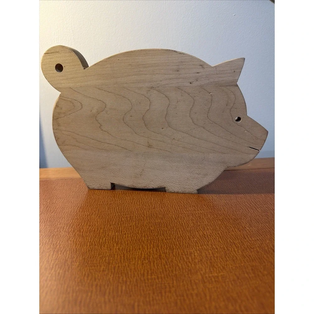 Pig Shaped Handcrafted Wood Cutting Bread Board 10